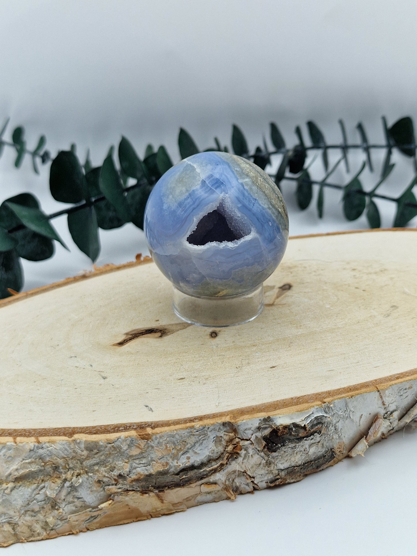 Blue Lace Agate / Blauer Chalcedon Kugel 💙 BC75
