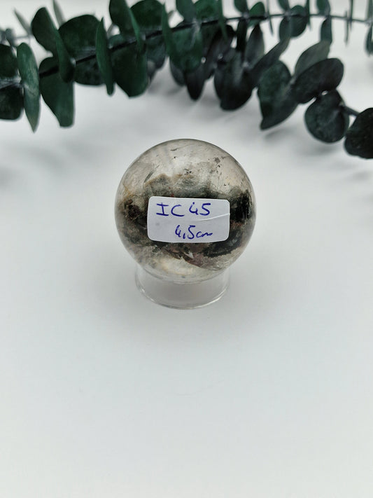 Gartenquarz Kugel 🏡 IC45