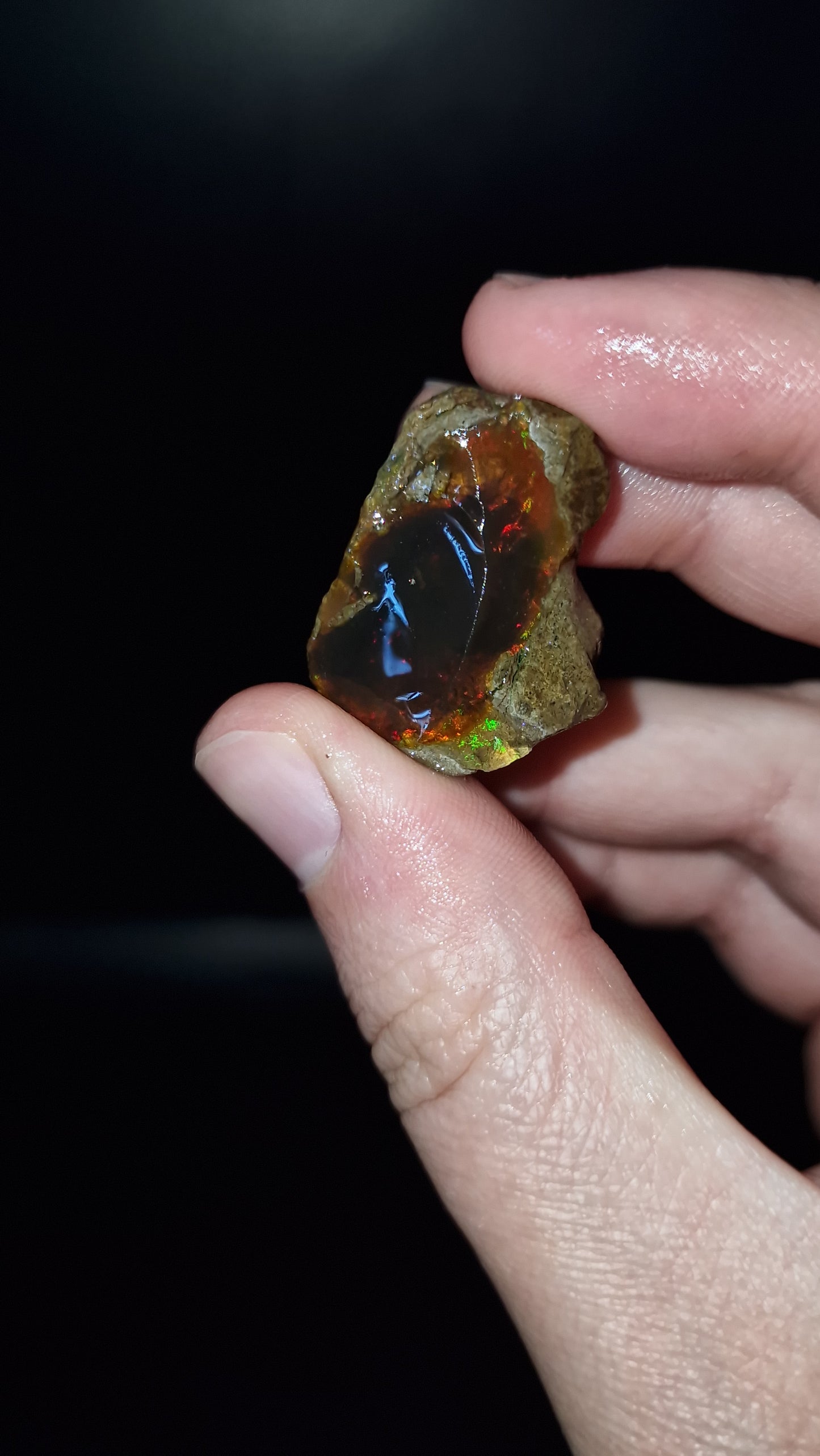 Wasseropal aus Äthiopien 🌈 9,77g