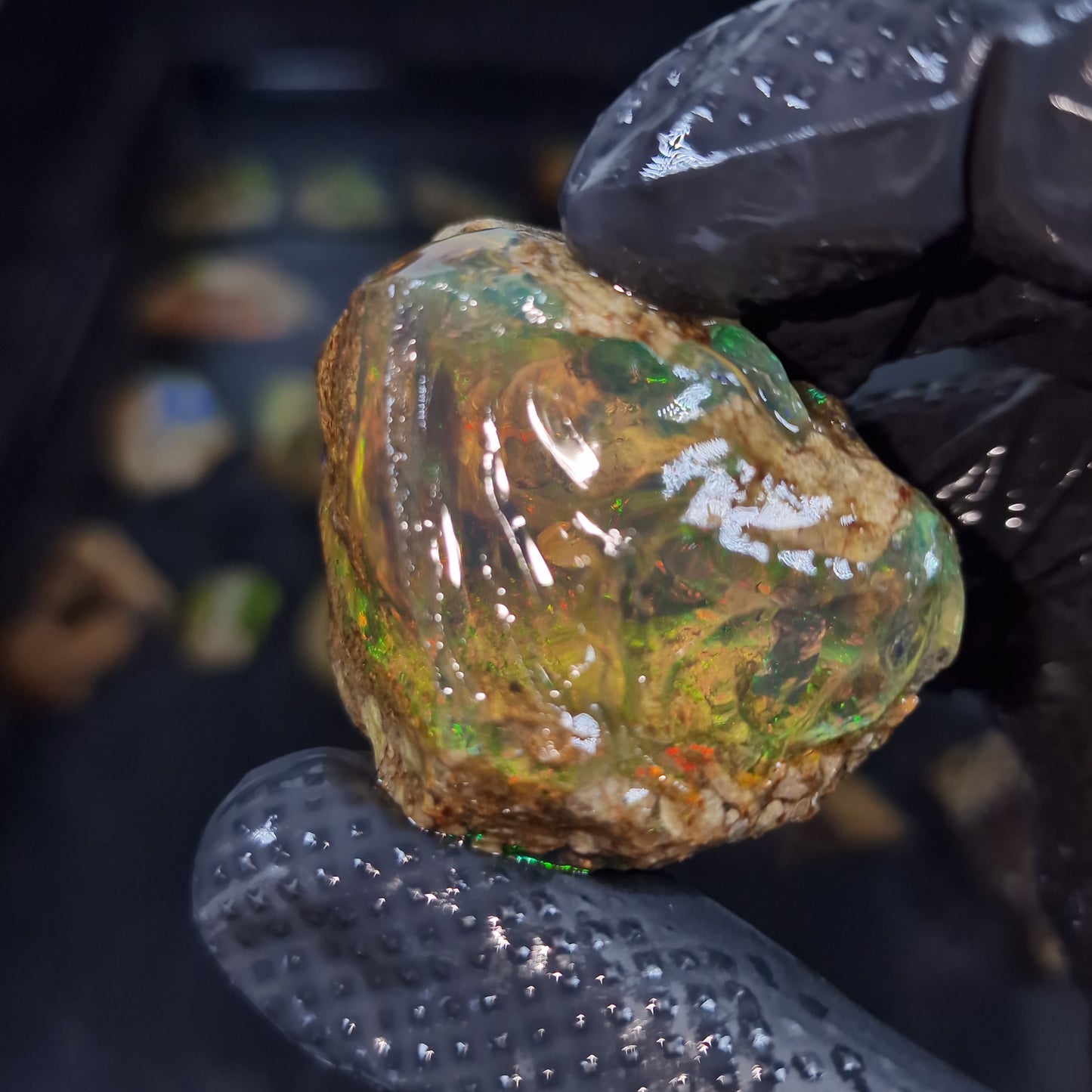 Wasseropal aus Äthiopien 🌈 72,07g