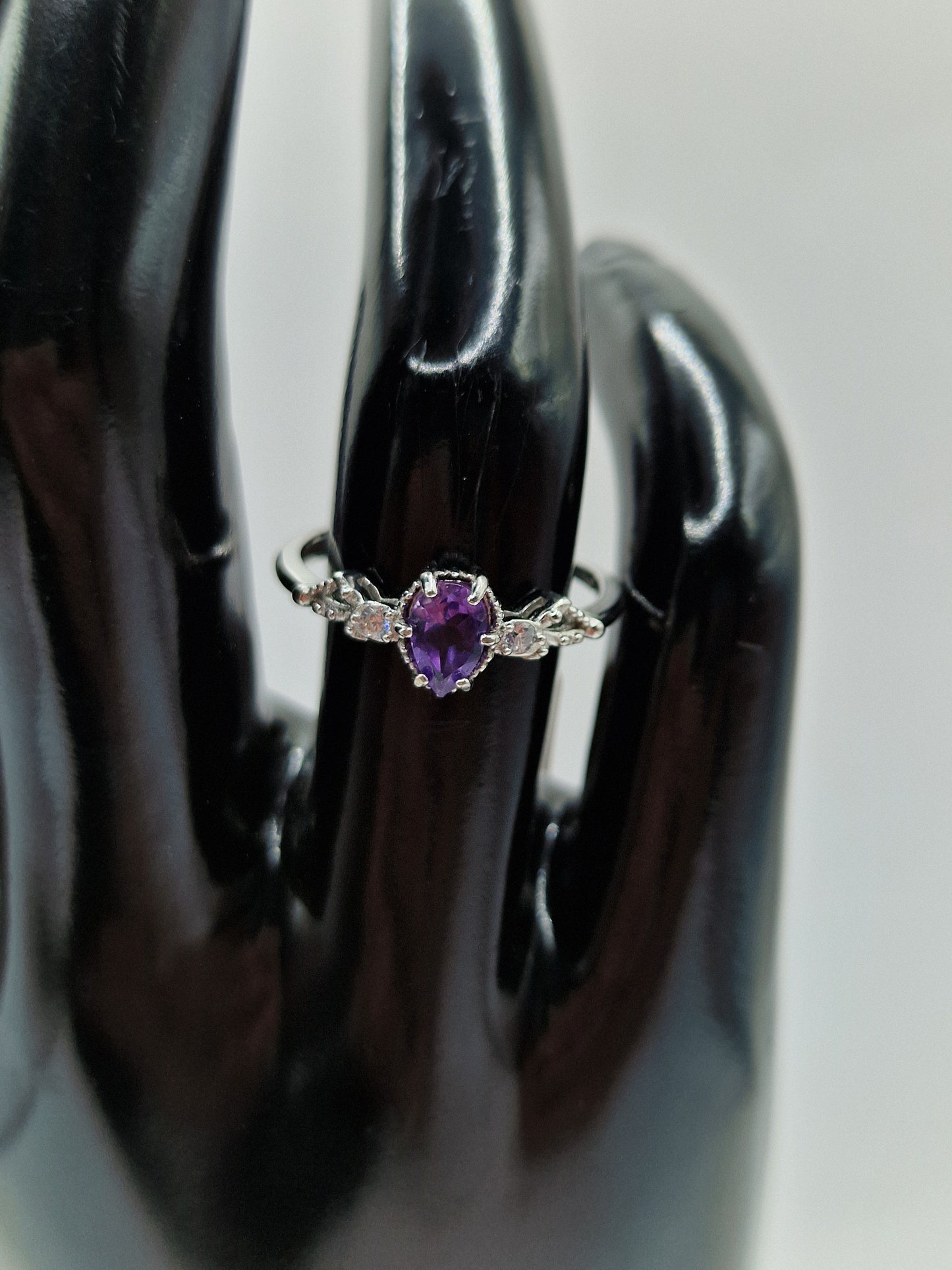 Amethyst Ring 💜 M24