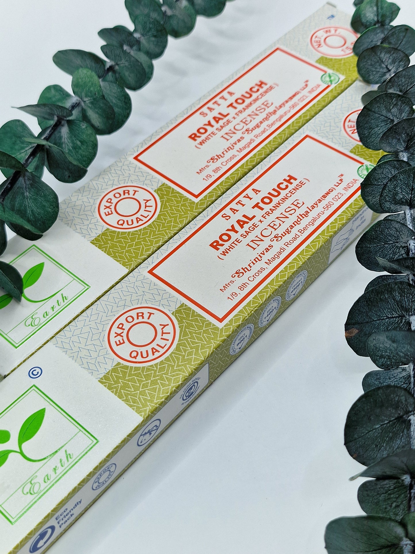 Satya Earth Räucherstäbchen White Sage X Frankincense (Royal Touch)