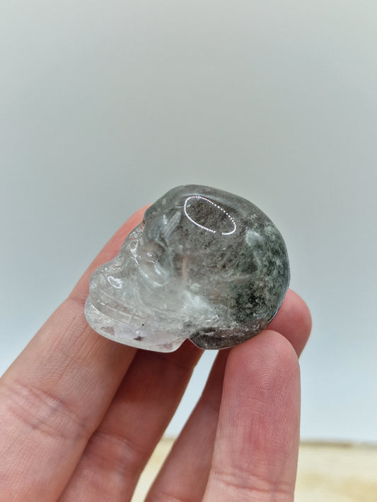 Gartenquarz Totenkopf 💀