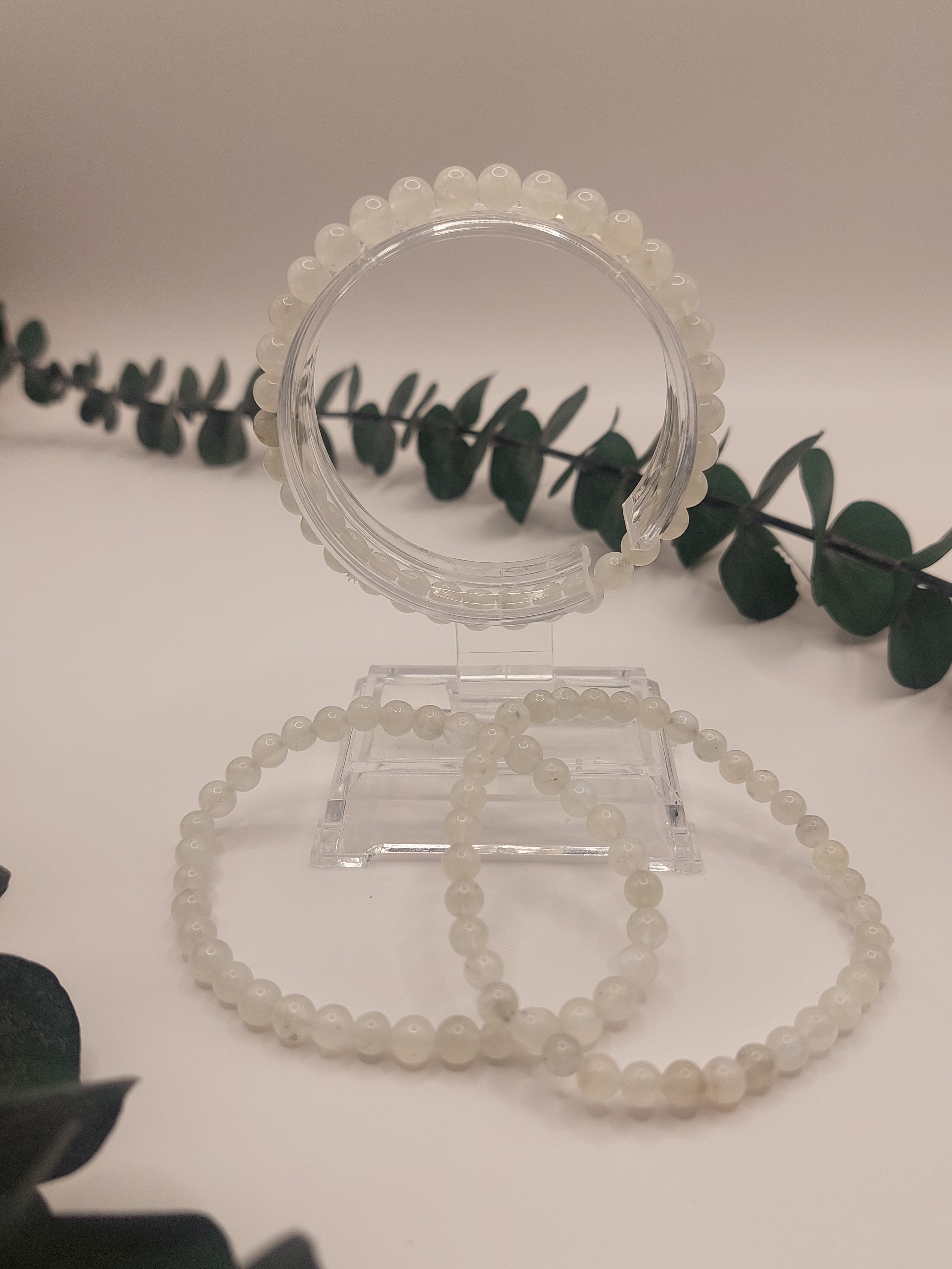 Mondstein Kugelarmband 5mm 🌕