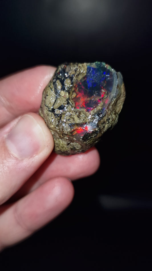 Wasseropal aus Äthiopien 🌈 15,99g