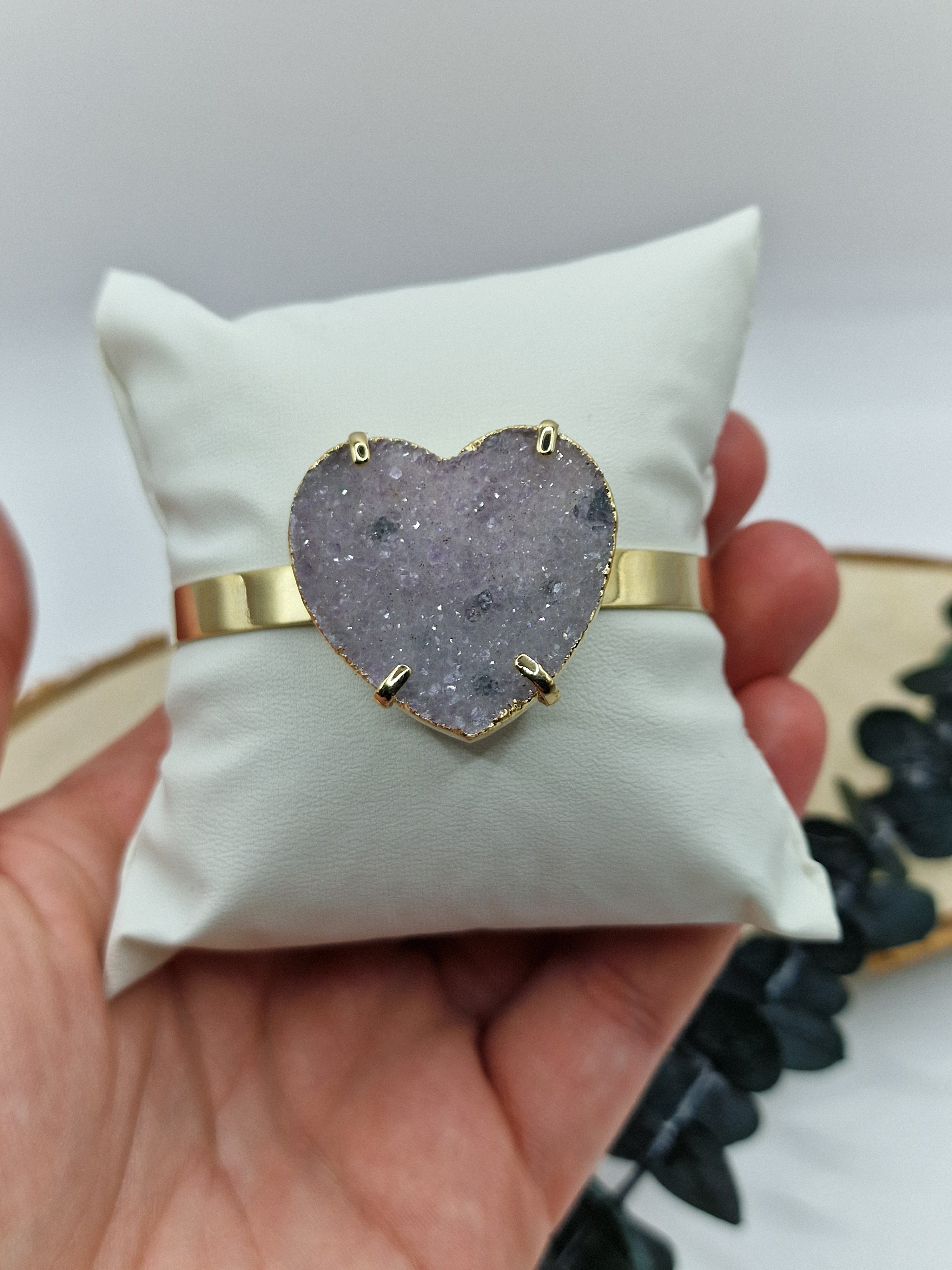 Rainbow Amethyst Armreif in Gold 🌈 A31