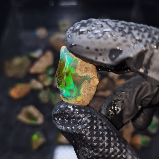 Wasseropal aus Äthiopien 🌈 5,12g