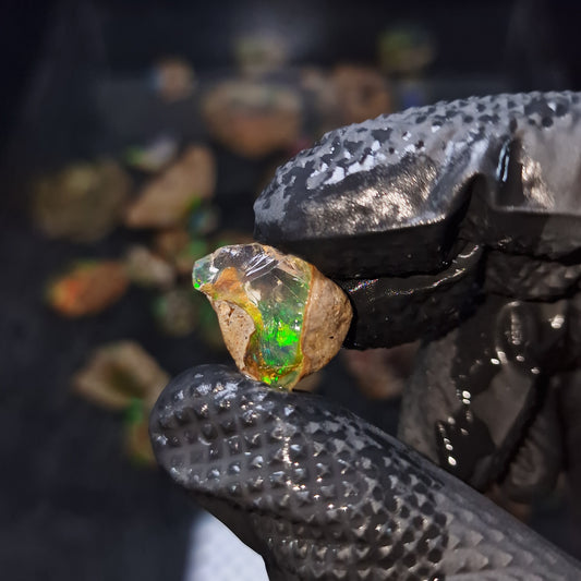 Wasseropal aus Äthiopien 🌈  3,01g