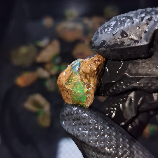 Wasseropal aus Äthiopien 🌈 6,30g