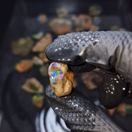 Wasseropal aus Äthiopien 🌈 8,52g