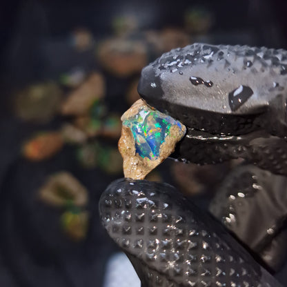 Wasseropal aus Äthiopien 🌈 2,84g