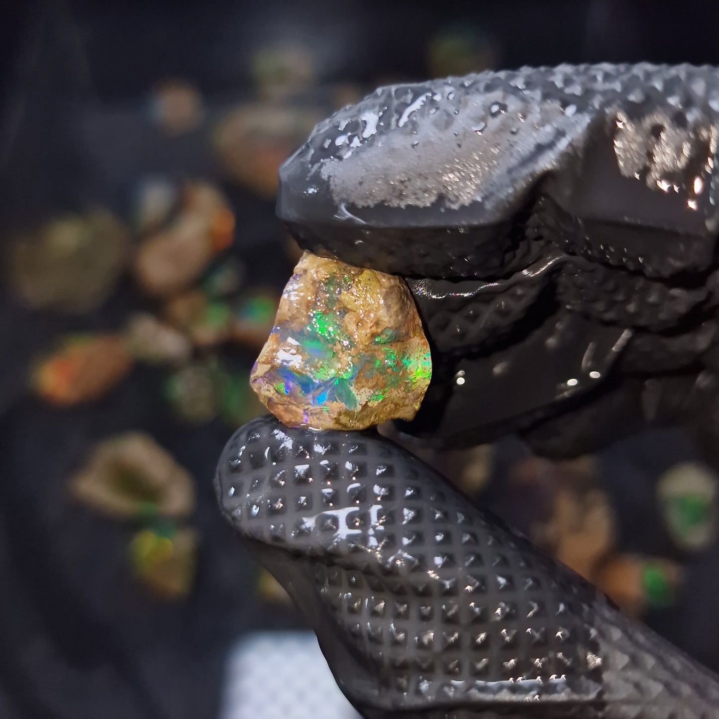 Wasseropal aus Äthiopien 🌈 4,84g