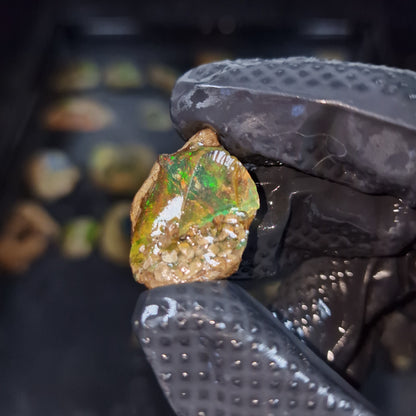 Wasseropal aus Äthiopien 🌈 7,13g