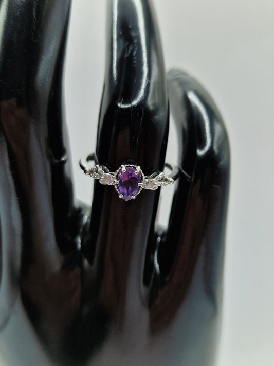 Amethyst Ring 💜 M24
