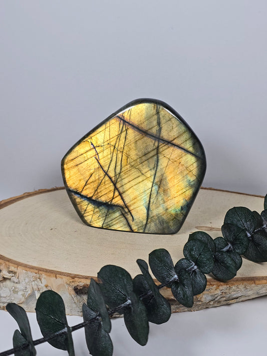 High Quality Labradorit Freiform 🌈 Q46