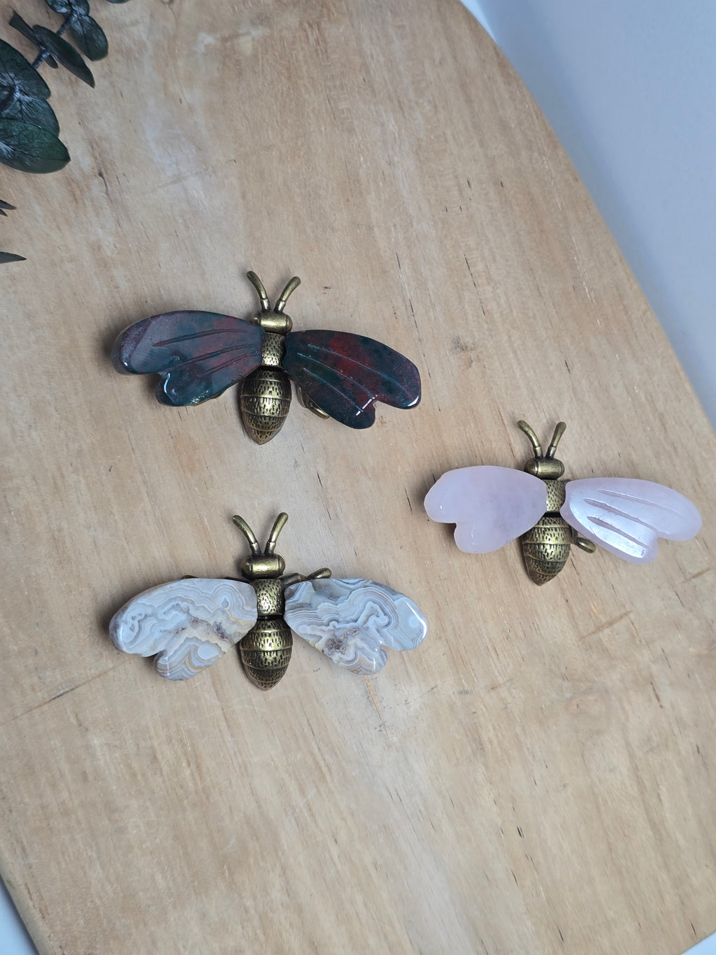Bienen aus verschiedenen Materialien 🐝