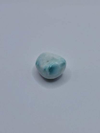 Larimar (Pektolith) Trommelsteine