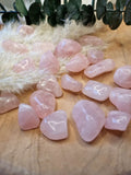 Rosenquarz Trommelsteine