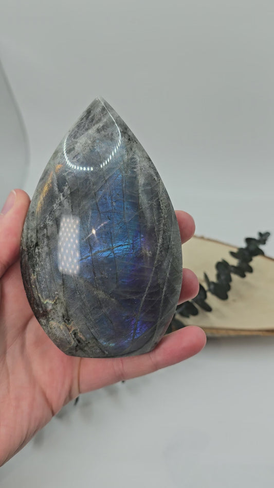 Labradorit Freiform 🌈 HD55