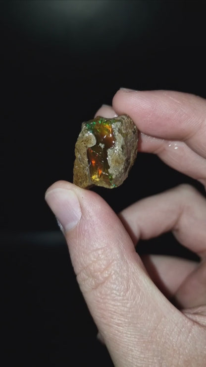 Wasseropal aus Äthiopien 🌈 10,85g