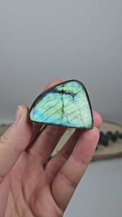 High Quality Labradorit Freiform 🌈 AP8