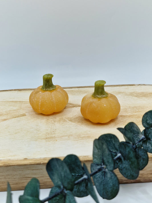 Orangencalcit Kürbis mit Serpentin Stängel 🎃
