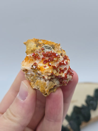 Vanadinit auf Baryt aus Marokko 🔥 21 – 68€