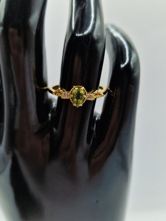 Peridot Ring 💚 BC24