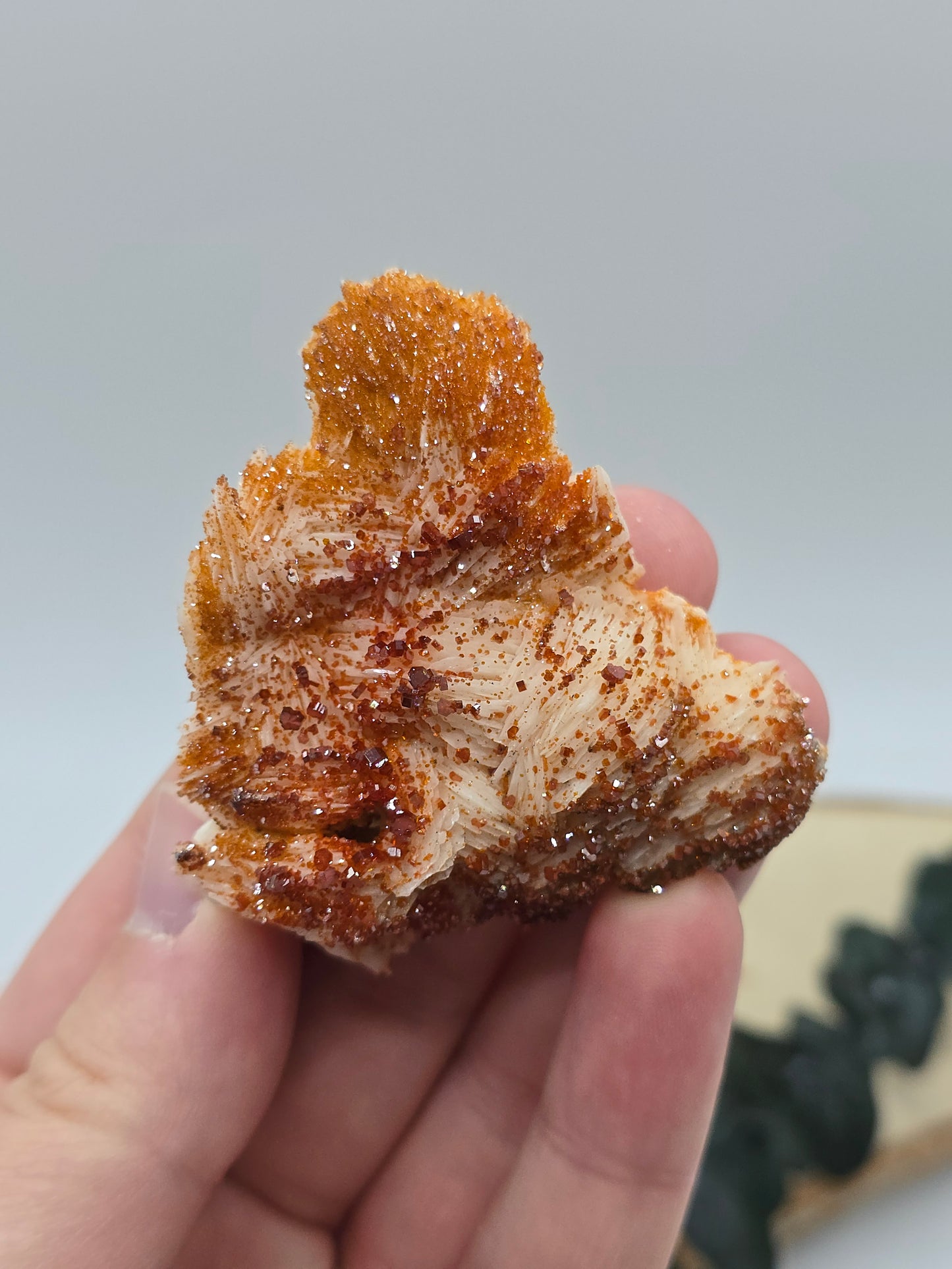 Vanadinit auf Baryt aus Marokko 🔥 21 – 68€