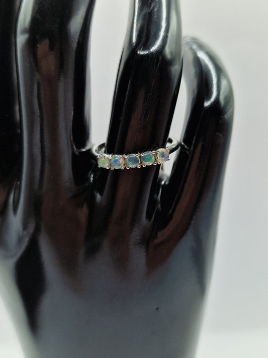 Opal Ring 🌈 DQ25