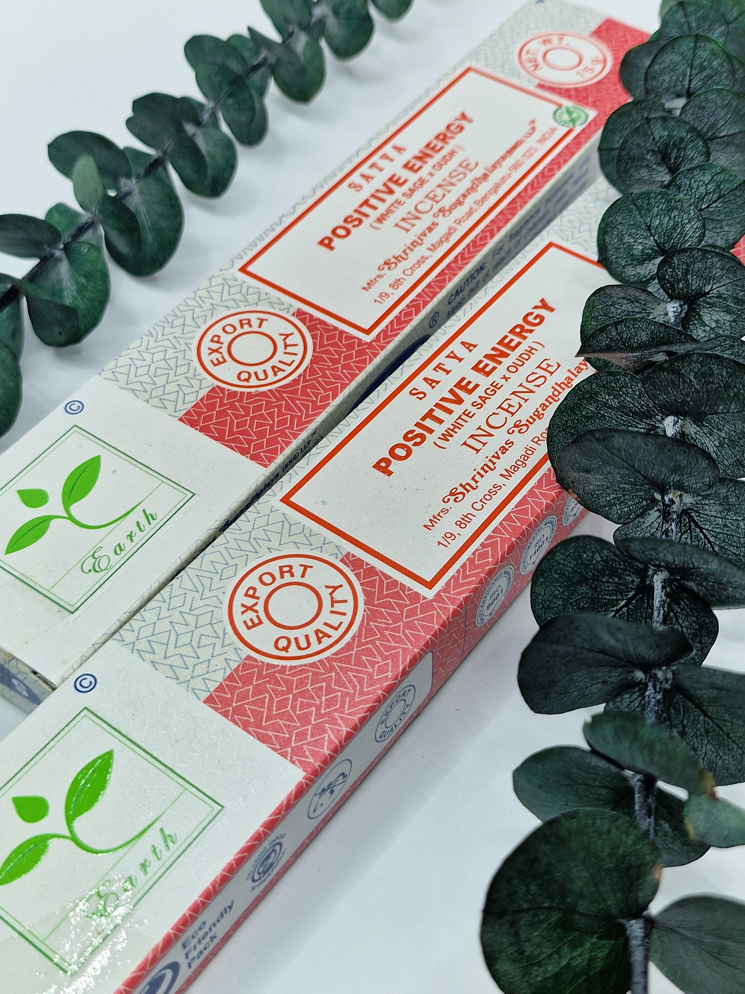 Satya Earth Räucherstäbchen White Sage X Oudh (Positive Energy)