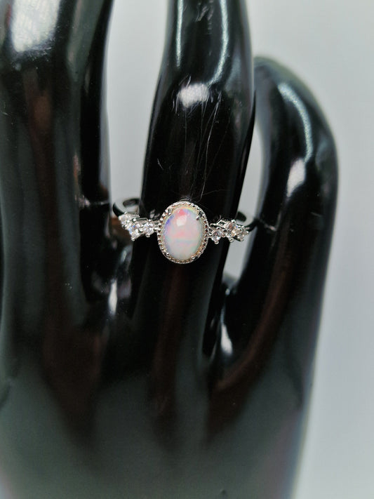 Opal Ring 🌈 J25