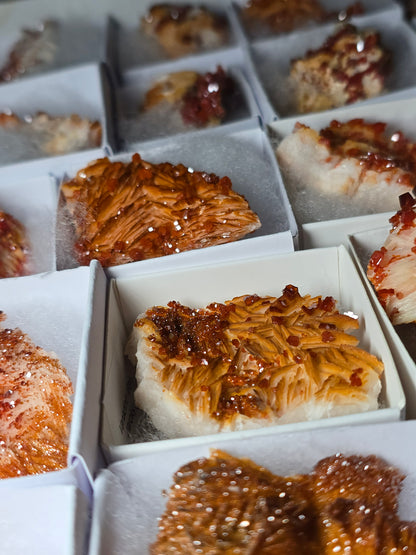 Vanadinit auf Baryt aus Marokko 🔥 21 – 68€