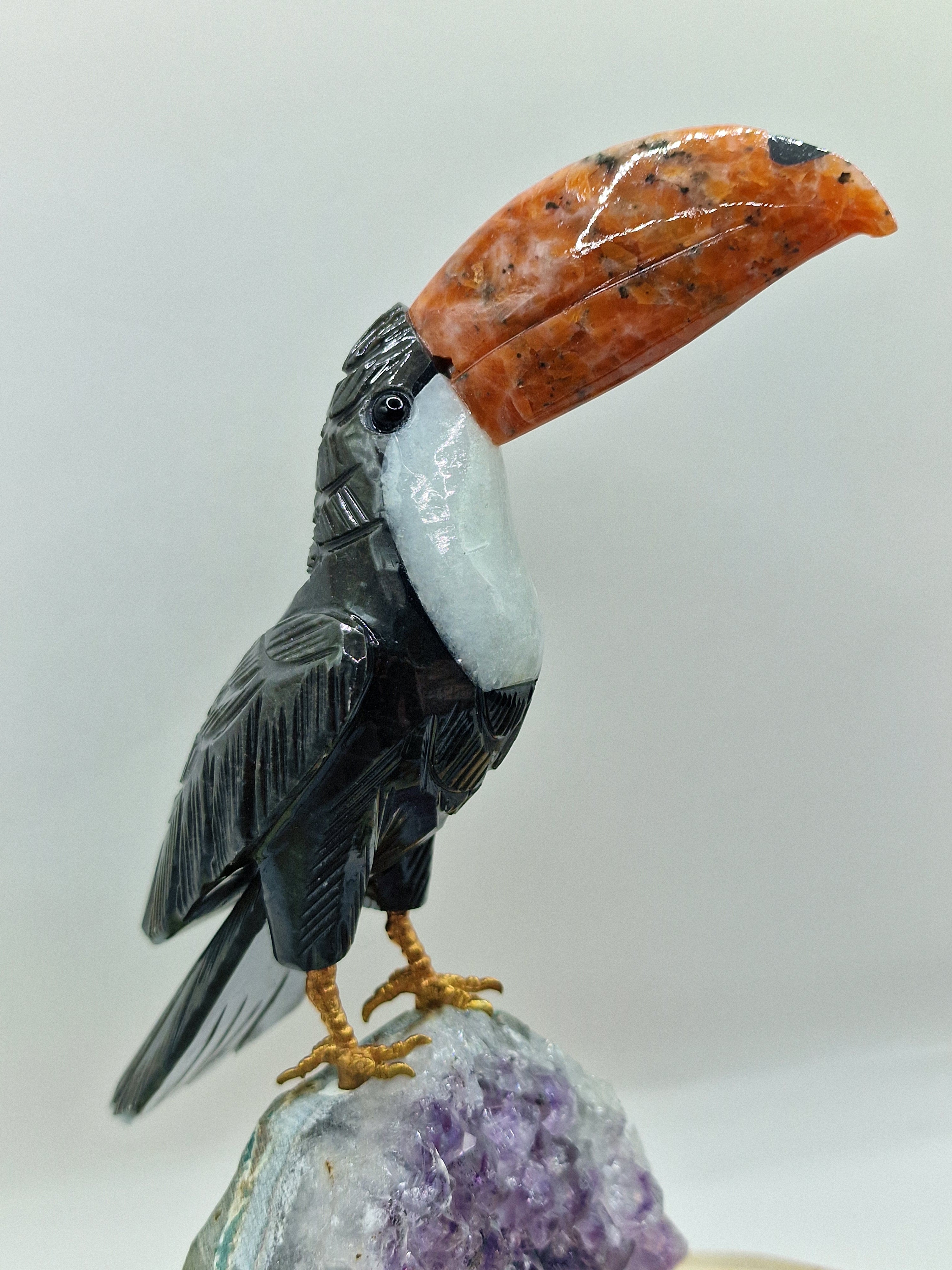 Tucan auf Amethyst Cutbase 🐦 VF141