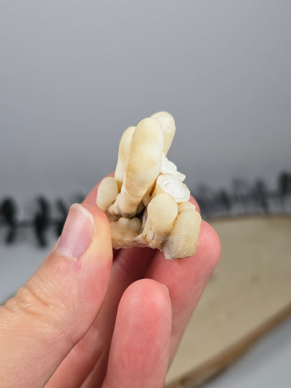 Calcit Stalaktit – Das Tropfenkunstwerk der Natur 🤍