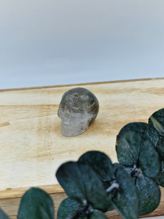 Gartenquarz Totenkopf 💀