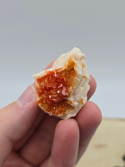 Vanadinit auf Baryt aus Marokko 🔥 7 – 20€